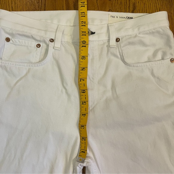 NWT White Marilyn Crop Flare Jeans - Picture 14 of 16